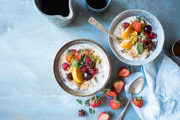 Delicious and Healthy Breakfast Grits Bowls