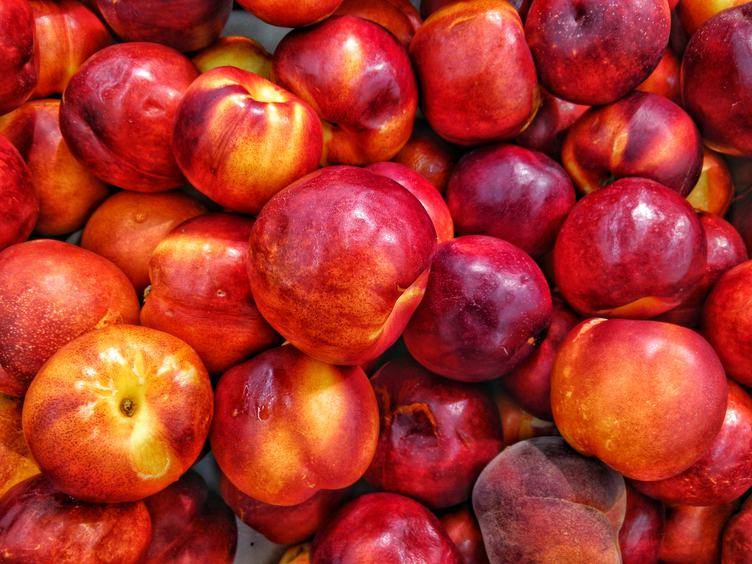 Ripe nectarines in the Market