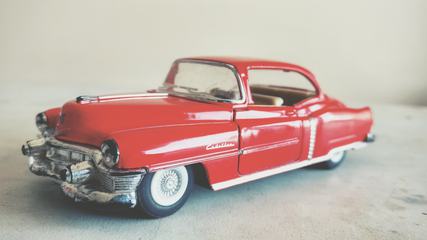 Metal Model Red Cadillac