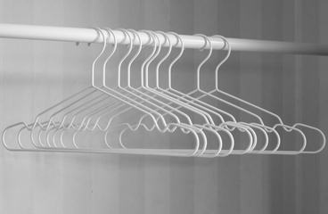 Number of Empty Hangers